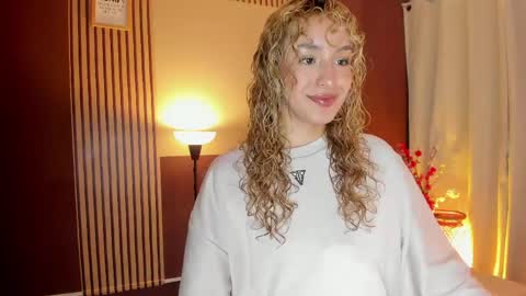 Snapshot of wini_fer chatting on May 2026 12:21:01 PM Wini Fer online show from May 2026 12:21:01 PM