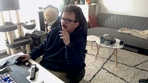 cream36 online show from October 2025 12:28:02 PM