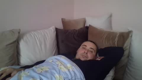 winston1982q online show from April 2026 12:25:01 PM