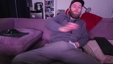 winter117 online show from December 2025 06:08:02 AM