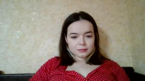Snapshot of winter__white_rose chatting on December 2024 12:51:02 PM Emma online show from December 2024 12:51:02 PM