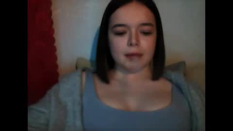 Snapshot of winter__white_rose chatting on January 2025 03:28:02 PM Emma online show from January 2025 03:28:02 PM