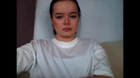 Snapshot of winter__white_rose chatting on January 2025 10:35:02 AM Emma online show from January 2025 10:35:02 AM