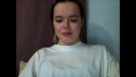 Snapshot of winter__white_rose chatting on January 2025 01:41:02 PM Emma online show from January 2025 01:41:02 PM