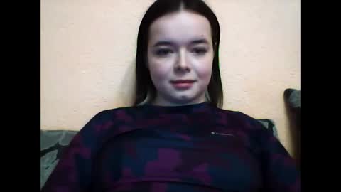 Snapshot of winter__white_rose chatting on January 2025 02:21:01 PM Emma online show from January 2025 02:21:01 PM