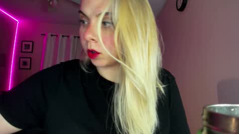 Winter Miracle online show from October 2025 02:28:01 AM