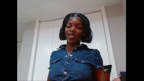 Snapshot of wishhwashy22 chatting on January 2026 09:09:01 PM Chanel online show from January 2026 09:09:01 PM