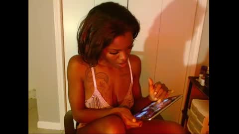 Snapshot of wishhwashy22 chatting on February 2026 05:16:02 AM Chanel online show from February 2026 05:16:02 AM