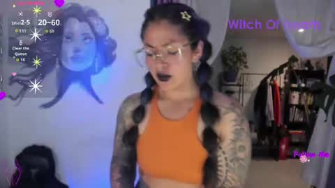 Snapshot of witchofhearts chatting on July 2026 11:22:01 PM Luna Violeta A r t i s t online show from July 2026 11:22:01 PM