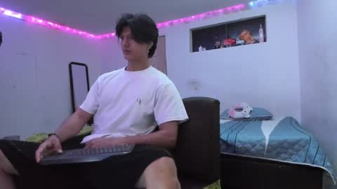 Ken online show from April 2026 04:44:02 AM