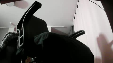 wixer1970 online show from December 2024 04:14:01 PM