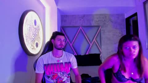 Snapshot of wolf_kitty0 chatting on April 2026 11:44:02 AM Nicolas Y Laura online show from April 2026 11:44:02 AM