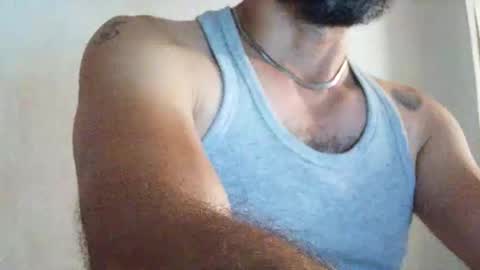 Snapshot of wolfofsea chatting on October 2025 12:02:01 AM Luis online show from October 2025 12:02:01 AM