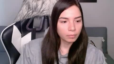 Alex online show from January 2025 07:49:02 PM