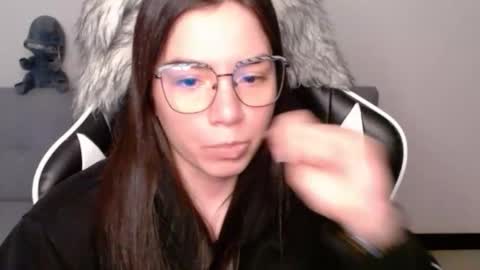 Alex online show from January 2026 02:24:01 AM