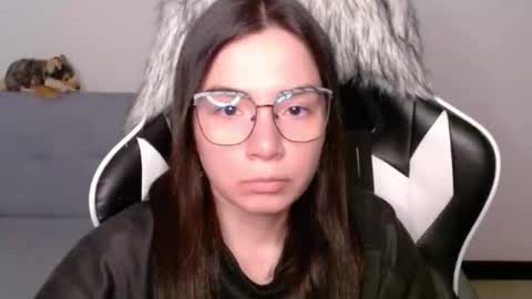 Alex online show from February 2026 02:37:01 AM