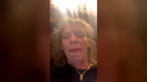 Snapshot of wonderboy3272 chatting on January 2026 07:19:01 PM guido online show from January 2026 07:19:01 PM