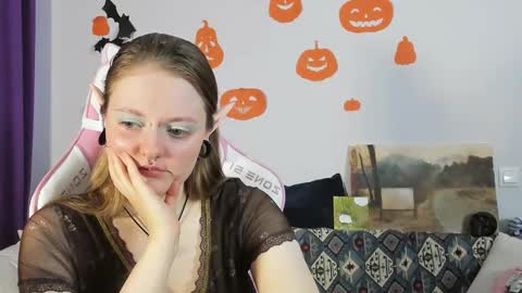 wonderconnie online show from October 2025 10:05:02 AM