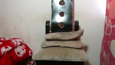 SHENIEL RODRIGUEZ online show from February 2025 07:39:01 PM