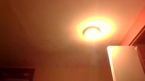 Snapshot of woodeee77 chatting on January 2025 02:51:02 PM woodeee77 online show from January 2025 02:51:02 PM