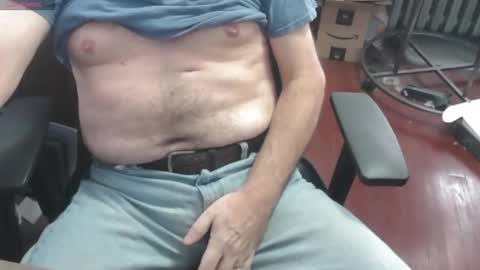 Snapshot of woodworker6473 chatting on September 2025 01:16:01 PM woodworker6473 online show from September 2025 01:16:01 PM