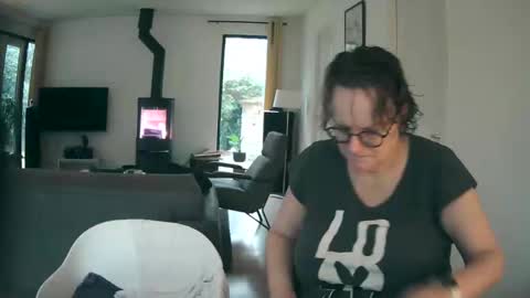 woodwurm and Snoeske online show from February 2025 04:04:01 PM