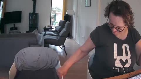 woodwurm and Snoeske online show from March 2025 07:15:01 AM