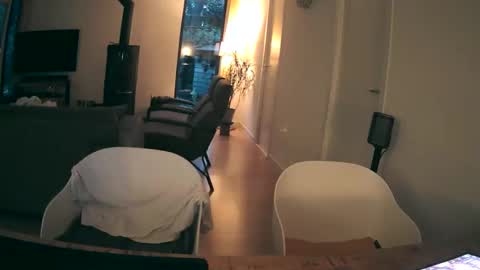 woodwurm and Snoeske online show from February 2026 07:02:01 AM