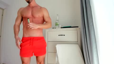 Snapshot of woolfiie chatting on April 2026 07:18:01 AM Wolfie online show from April 2026 07:18:01 AM