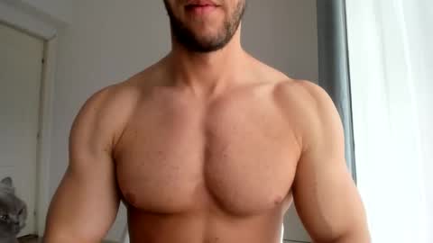 Snapshot of woolfiie chatting on May 2026 09:16:01 AM Wolfie online show from May 2026 09:16:01 AM
