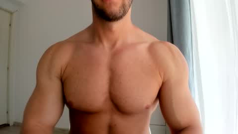 Snapshot of woolfiie chatting on May 2026 08:21:01 AM Wolfie online show from May 2026 08:21:01 AM