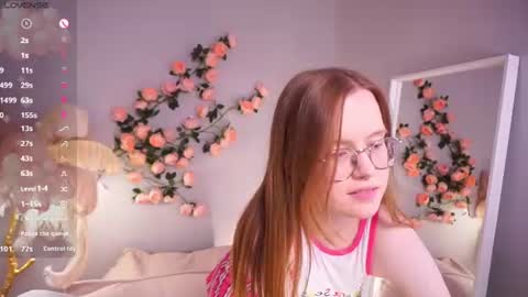 woooobble online show from June 2026 03:32:01 PM