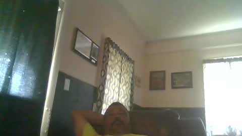 Snapshot of woperator12 chatting on May 2026 06:13:02 PM woperator12 online show from May 2026 06:13:02 PM