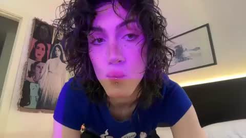 Snapshot of wow_lover chatting on June 2026 10:47:01 PM Glen online show from June 2026 10:47:01 PM