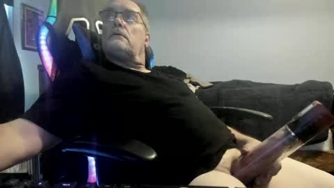 wowsers2022 online show from November 2025 07:36:01 PM