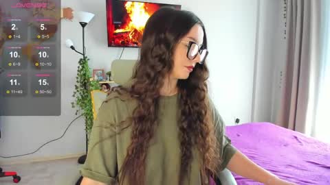 Snapshot of wwow_meow chatting on May 2026 08:42:02 AM Eric and Christine 3 online show from May 2026 08:42:02 AM