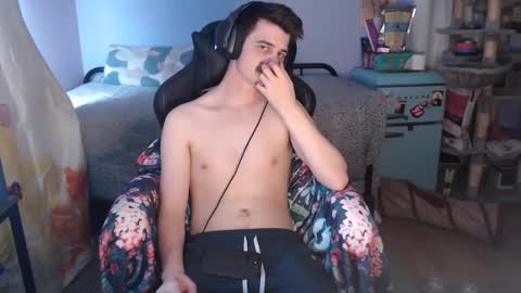 Wyatt online show from October 2025 06:17:02 PM