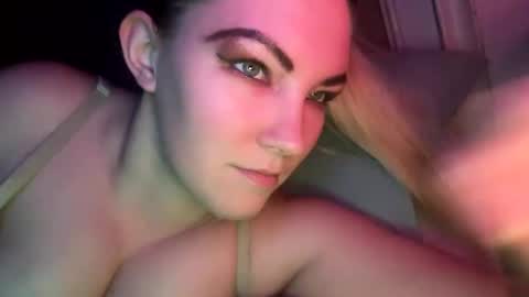 Mariah  online show from December 2024 04:42:02 AM