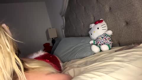 Mariah  online show from December 2024 05:20:01 AM