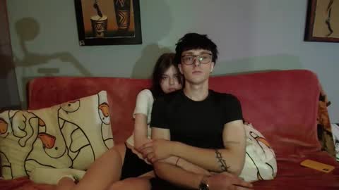 Philipp and Este online show from September 2025 07:08:02 PM