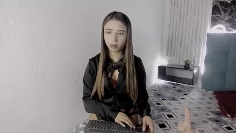 x_jules_ online show from October 2025 12:31:01 AM