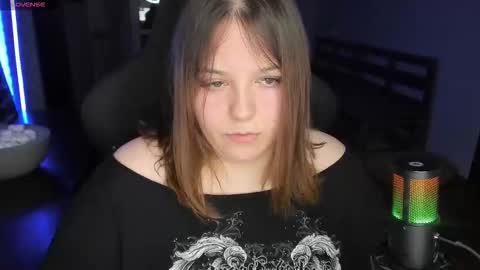 LOVE NERDS ONLY online show from November 2025 03:49:02 AM