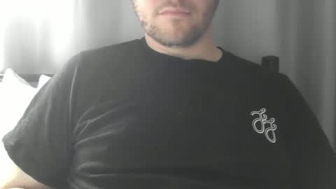 Snapshot of x_yes chatting on September 2025 11:23:01 AM x_yes online show from September 2025 11:23:01 AM