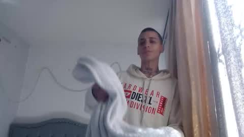 Snapshot of xalejo_max chatting on September 2025 01:24:02 PM xalejo_max online show from September 2025 01:24:02 PM