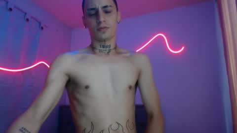 Snapshot of xalejo_max chatting on September 2025 06:44:01 PM xalejo_max online show from September 2025 06:44:01 PM