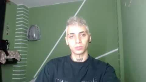 xalejo_max online show from January 2026 12:05:02 AM