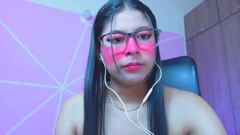 Snapshot of xallysonx_ chatting on May 2026 11:53:01 AM XALLYSONX online show from May 2026 11:53:01 AM