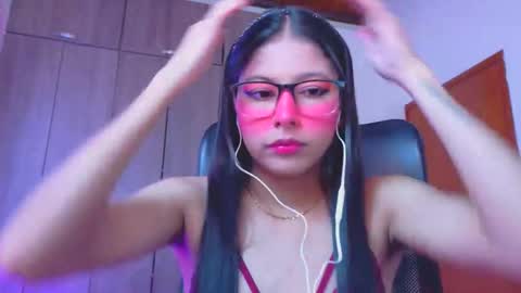 Snapshot of xallysonx_ chatting on June 2026 11:58:01 AM XALLYSONX online show from June 2026 11:58:01 AM