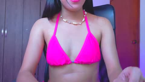 Snapshot of xallysonx_ chatting on June 2026 11:48:02 AM XALLYSONX online show from June 2026 11:48:02 AM