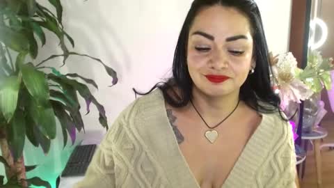 XAMARA1124 online show from February 2025 01:58:02 AM